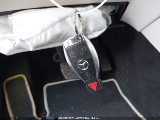 WDDSJ4GB0HN496488 Mercedes-Benz CLA 250 4MATIC