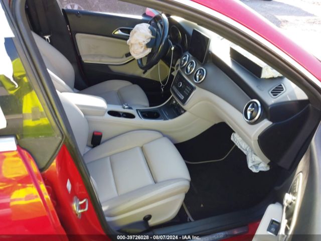 WDDSJ4GB0HN496488 Mercedes-Benz CLA 250 4MATIC