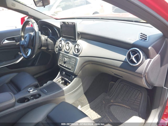 Mercedes-Benz GLA 250 2016 WDCTG4EB6GJ205153 Image 5