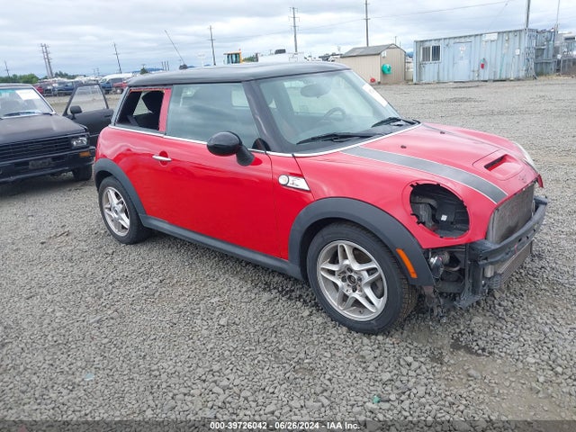 2010 MINI COOPER S WMWMF7C53ATX44298 Photo 0