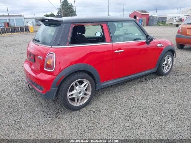 2010 MINI COOPER S WMWMF7C53ATX44298 Photo 3
