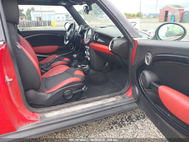 2010 MINI COOPER S WMWMF7C53ATX44298 Photo 4