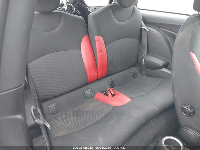 2010 MINI COOPER S WMWMF7C53ATX44298 Photo 7