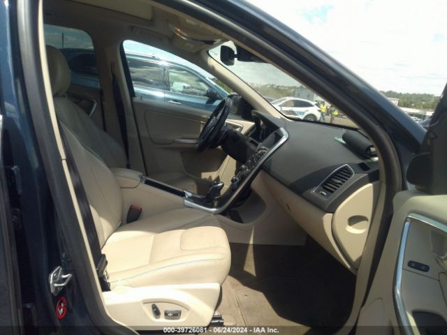 YV4902RC5F2614763 Volvo Xc60 T6 Premier Plus