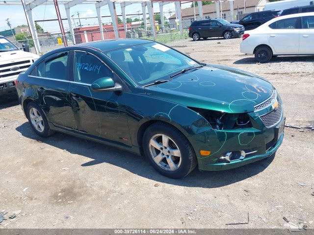 2014 1G1PC5SB5E7318057 main image