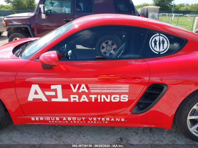 WP0AA2A82JK260858 Porsche 718 Cayman