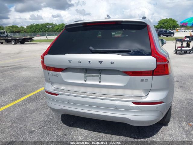 YV4L12DK1N1077122 Volvo Xc60 B5 Momentum