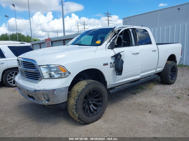 1C6RR6TT0KS603048 RAM 1500 Classic Big Horn  4x2 6'4 Box