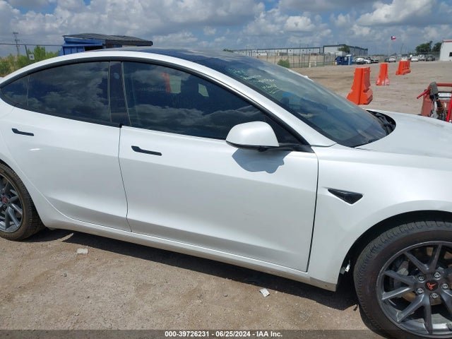 Tesla Model 3 Long Range Dual Motor All-wheel Drive 2022 5YJ3E1EB8NF274490 Image 13