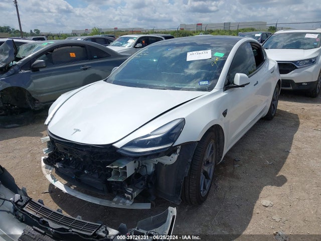 Tesla Model 3 Long Range Dual Motor All-wheel Drive 2022 5YJ3E1EB8NF274490 Image 2