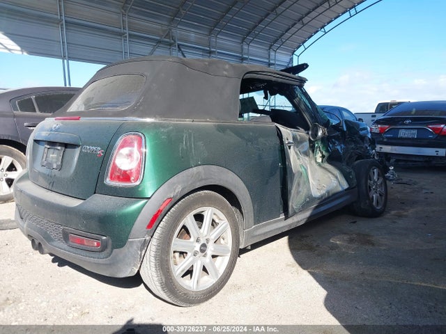 2011 MINI COOPER S WMWZP3C51BTX83677 Photo 3