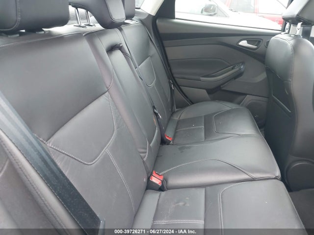 Ford Focus Titanium 2018 1FADP3J26JL247351 Image 8
