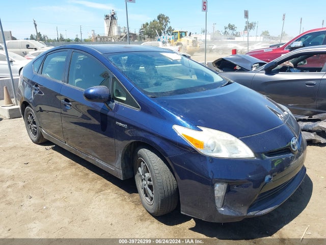 Toyota Prius Two 2014 JTDKN3DU1E1759721 Image 1