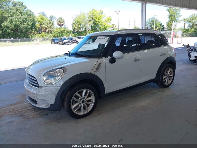 2012 MINI COOPER COUNTRYMAN WMWZB3C5XCWM03332 Photo 1