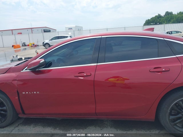 Chevrolet MALIBU LT 2018 1G1ZD5ST9JF112061 Image 14