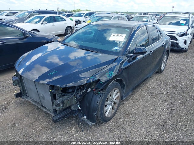 Toyota CAMRY LE 2021 4T1C11AK3MU462398 Image 2