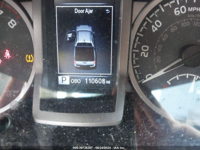 3TMAZ5CN7JM060175 Toyota Tacoma Sr5 V6