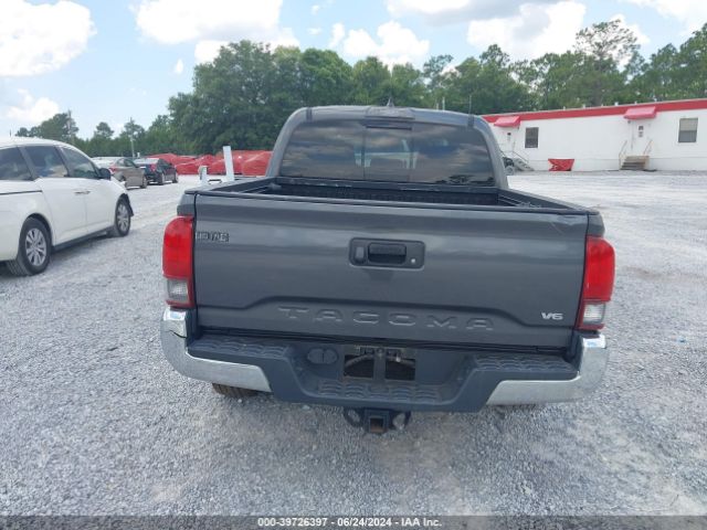 3TMAZ5CN7JM060175 Toyota Tacoma Sr5 V6