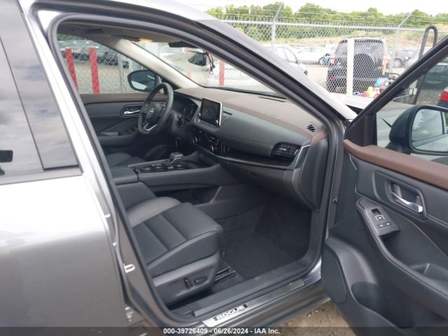JN8BT3CB1PW464070 Nissan Rogue Sl Intelligent Awd