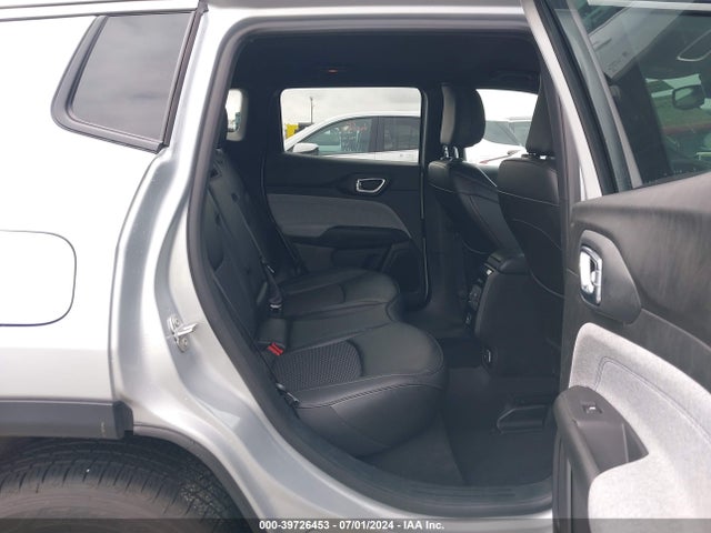 3C4NJDBN0RT109755 Jeep Compass Latitude 4x4