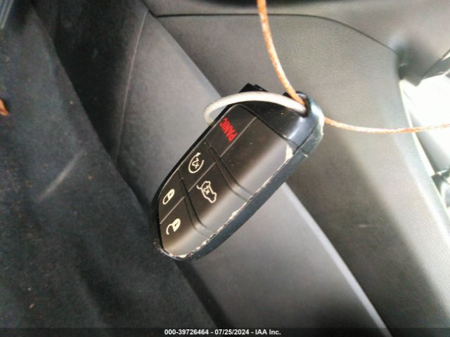 3C4NJDCB6NT201077 Jeep Compass Limited 4x4