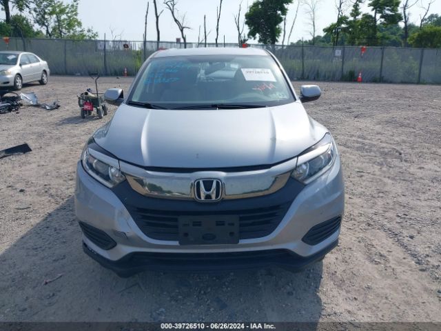 3CZRU6H31NM702064 Honda Hr-v Awd Lx