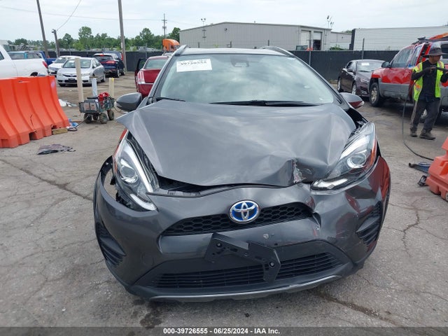 Toyota Prius C L 2019 JTDKDTB36K1623707 Image 11