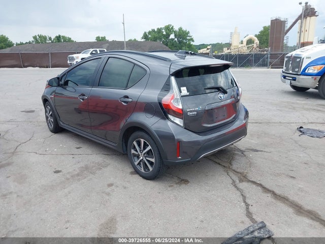 Toyota Prius C L 2019 JTDKDTB36K1623707 Image 3