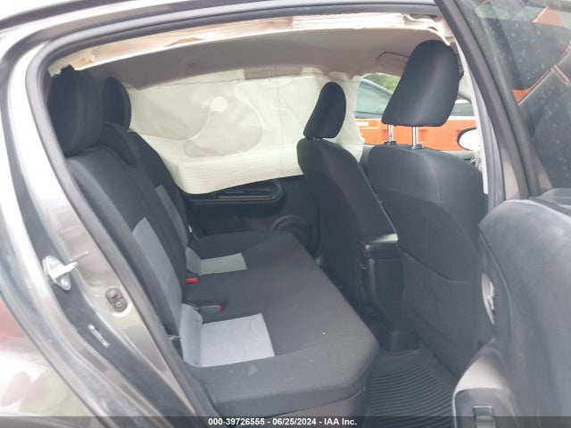 Toyota Prius C L 2019 JTDKDTB36K1623707 Image 8