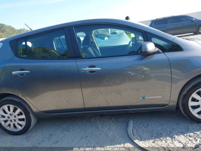 1N4AZ0CP9FC314410 Nissan LEAF S