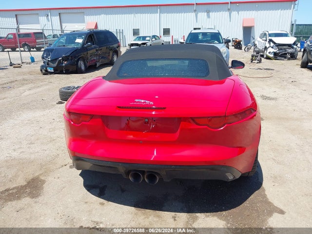 Jaguar F-Type 2016 SAJWA6ET9G8K30016 Image 17