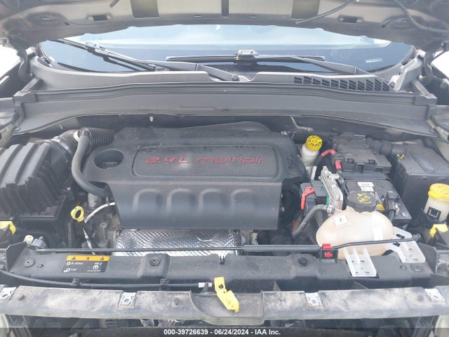 ZACCJBBT9GPD71143 Jeep Renegade Latitude