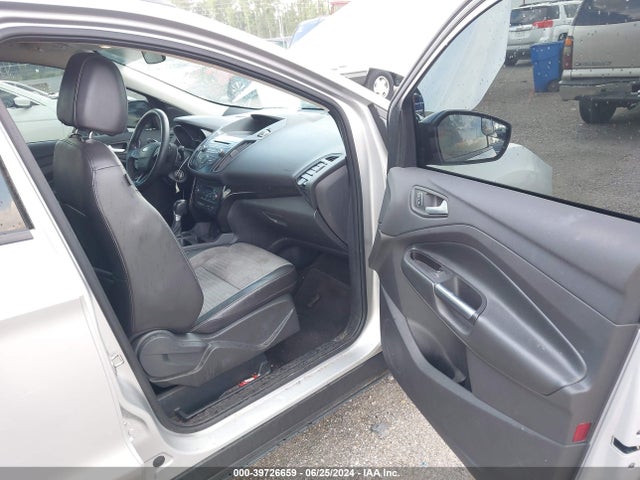 Ford ESCAPE SE 2017 1FMCU0GD6HUE63609 Image 5
