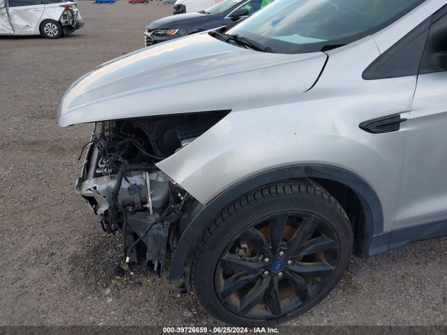 Ford ESCAPE SE 2017 1FMCU0GD6HUE63609 Image 6