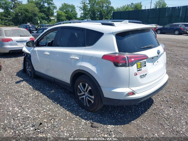 Toyota RAV4 LE 2017 JTMBFREV1HJ706660 Image 3