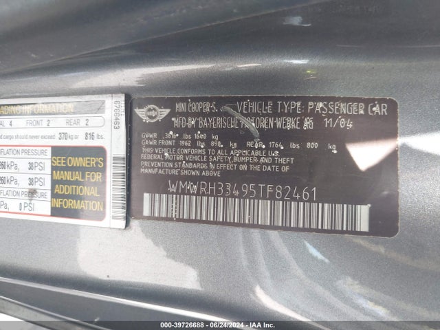 2005 MINI COOPER S WMWRH33495TF82461 Photo 8