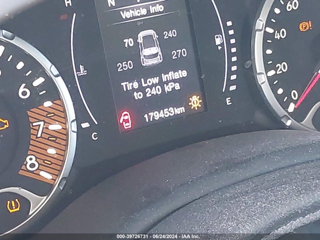 ZACNJABBXKPK82634 Jeep Renegade Latitude Fwd