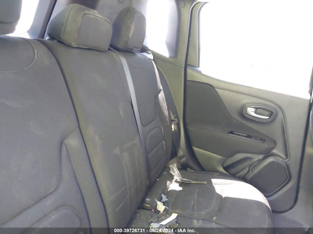 ZACNJABBXKPK82634 Jeep Renegade Latitude Fwd