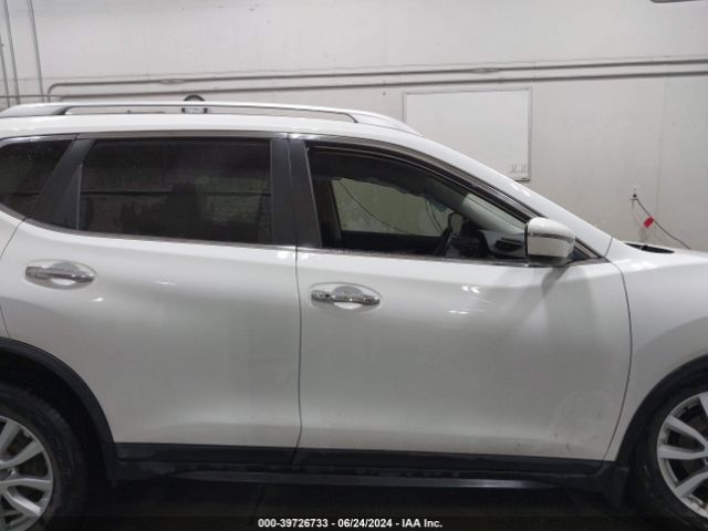 KNMAT2MV2LP526266 Nissan Rogue Sv Intelligent Awd