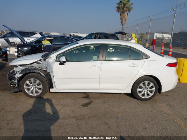 Toyota Corolla Hybrid Le 2024 JTDBCMFE2R3030803 Image 15