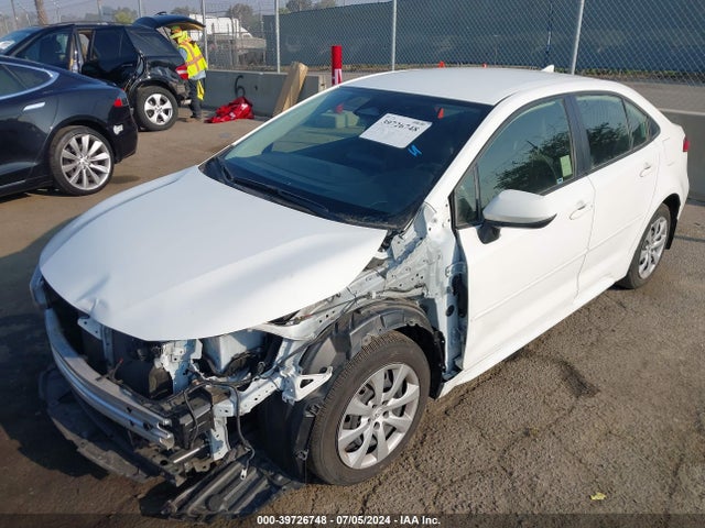 Toyota Corolla Hybrid Le 2024 JTDBCMFE2R3030803 Image 2