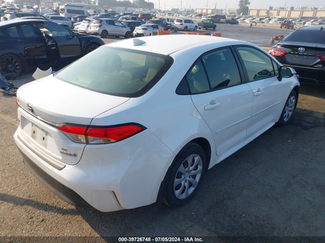 Toyota Corolla Hybrid Le 2024 JTDBCMFE2R3030803 Image 4