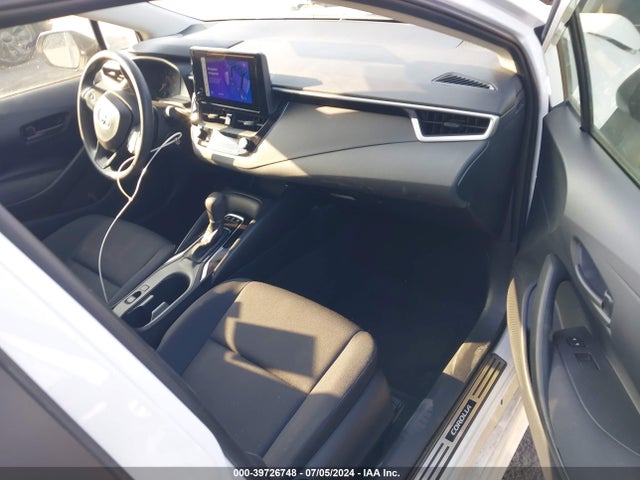 Toyota Corolla Hybrid Le 2024 JTDBCMFE2R3030803 Image 5