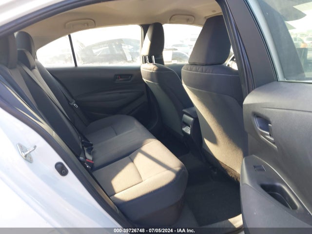 Toyota Corolla Hybrid Le 2024 JTDBCMFE2R3030803 Image 8