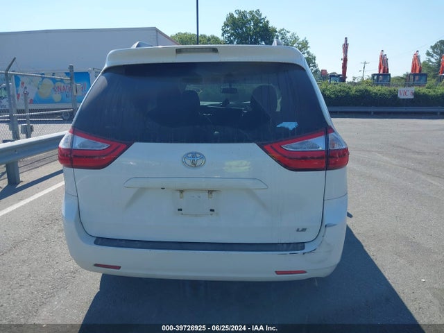 Toyota Sienna Le 8 Passenger 2015 5TDKK3DC7FS688819 Image 16