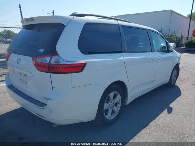 Toyota Sienna Le 8 Passenger 2015 5TDKK3DC7FS688819 Image 4
