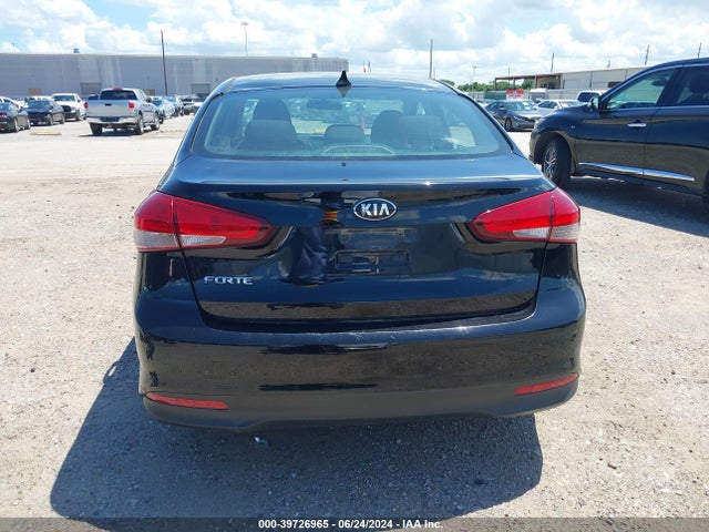 KIA FORTE LX 2018 3KPFK4A79JE229812 Image 17