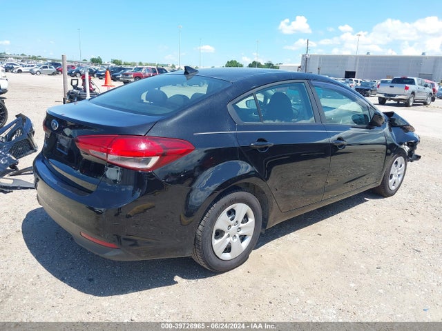 KIA FORTE LX 2018 3KPFK4A79JE229812 Image 4