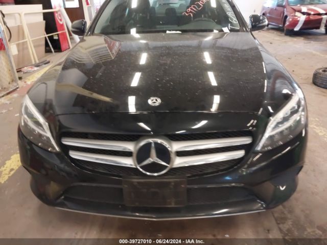 55SWF8DBXKU315572 Mercedes-Benz C 300