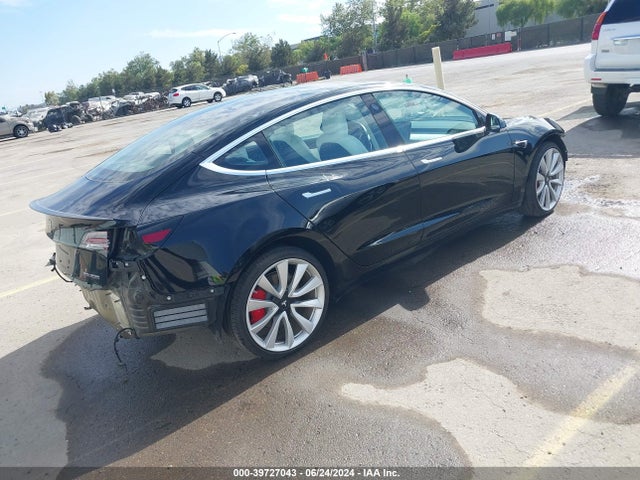 5YJ3E1EB1JF075243 Tesla Model 3 Long Range/performance